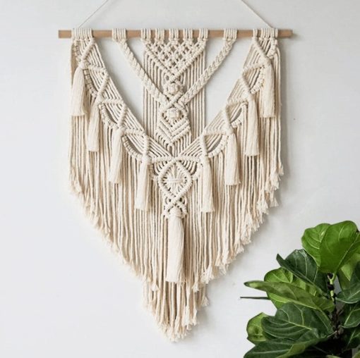 Macramé mural pompons bohèmes